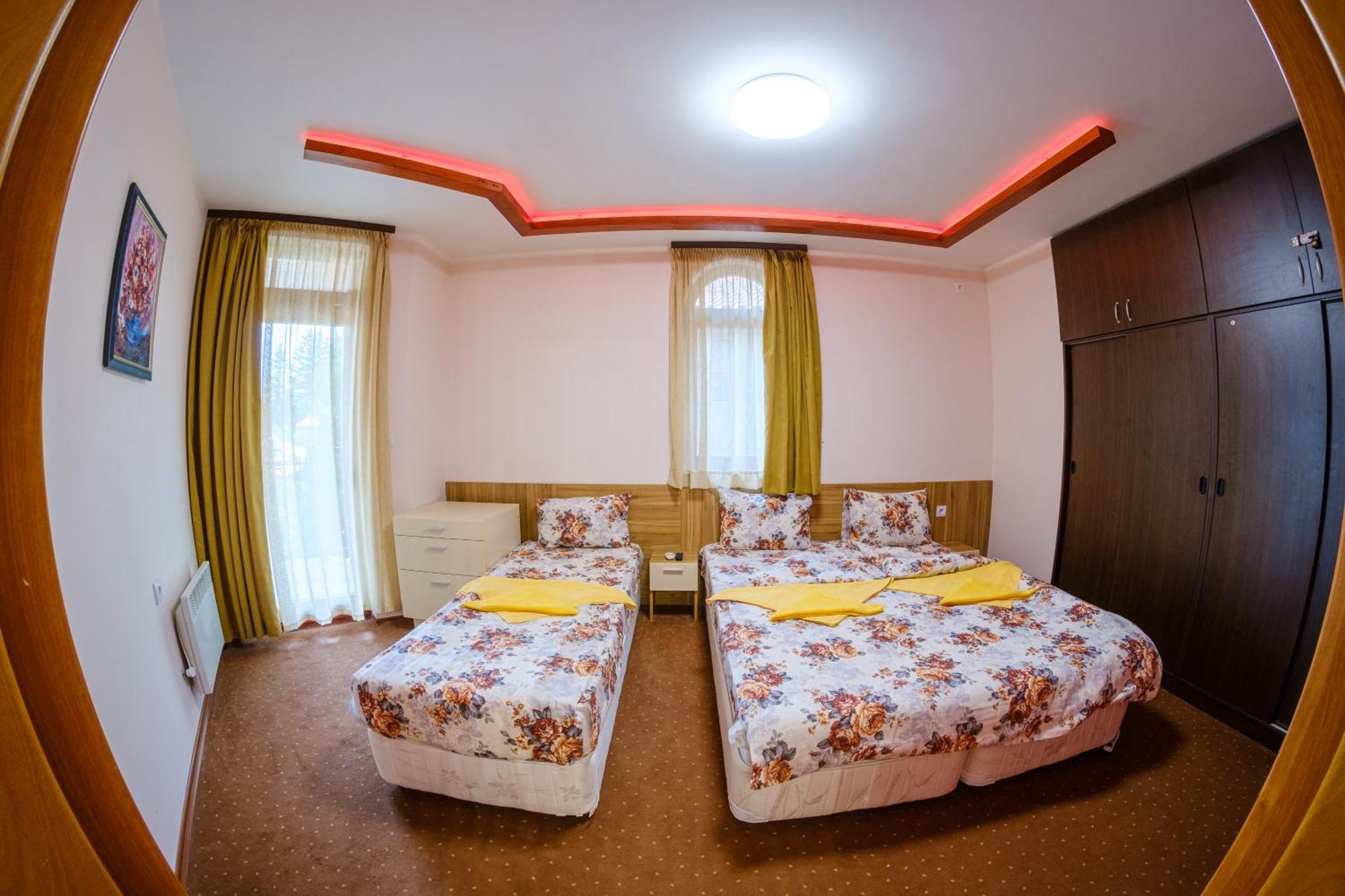 Pamporovo Cottage Savov Екстер'єр фото